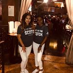 Dewars ladies  in the house 😃 .
.
.
.
.
#wednesdaynight #dewarsscotch #cocktails #goodmusic#goodfood#shots#hollywood #hollywnightlife#pignwhistlehw #landmark37